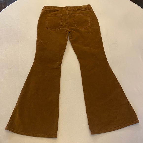 ARIAT Flare Legged Corduroy Jeans, Size 30 Short - Picture 9 of 9